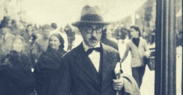 Reach content for Google search „Fernando Pessoa”