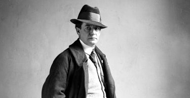 Reach content for Google search „sherwood anderson”, „moarte in inima padurii”