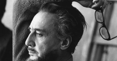 Reach content for Google search „romain gary”, „adina dinitoiu”, „marele vestiar”