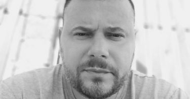 Reach content for Google search „ionut manea”
