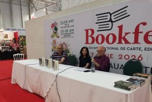 „Nu suntem oamenii aceleiași epoci” de Adina Dinițoiu (Caius Dobrescu, Adina Dinițoiu și Vianu Mureșan)