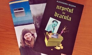 Cronică de Raul Popescu la romanul „Nepotul lui Dracula” de Alexandru Mușina (Aula, 2012)