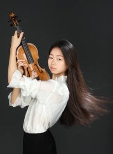 Hyeonjeong Lee
